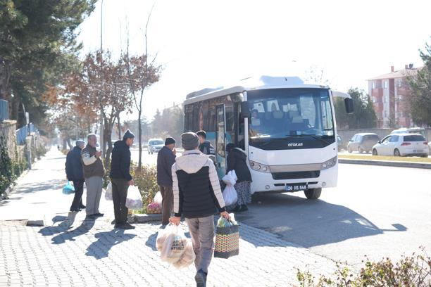 Sivrihisar Belediyesi’nden halk pazarına ücretsiz ulaşım