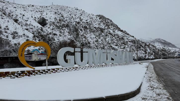 Gümüşhane’de kar yağışı nedeniyle eğitime ara verildi