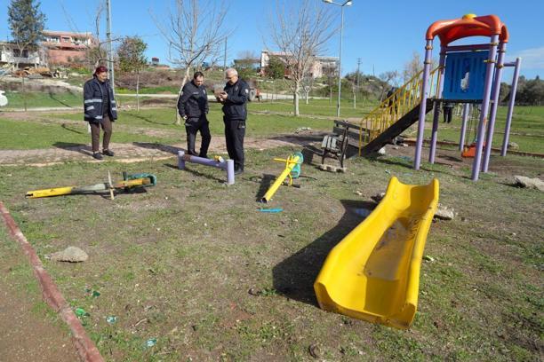 Çukurova Belediyesi parkına saldırı