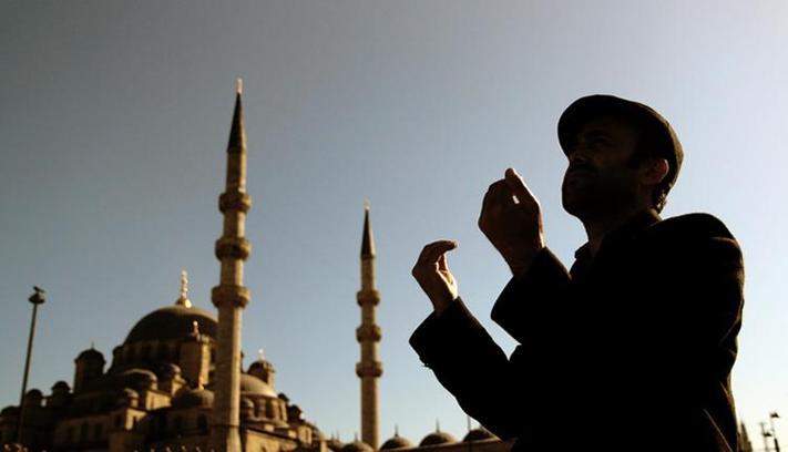 BAYRAM NAMAZI KAÇTA, NE ZAMAN? Ramazan Bayramı namazı saat kaçta? İstanbul bayram namazı saati: Bayram namazı nasıl kılınır Diyanet?