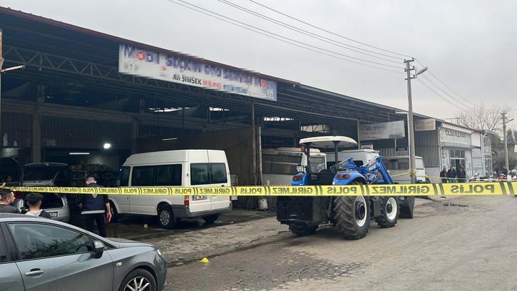 Baba, oğlunu öldüren kardeşini tabancayla vurdu