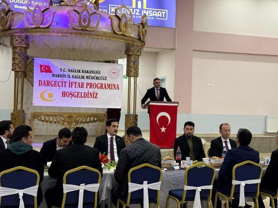 Mardin'de, sağlık çalışanları iftarda buluştu