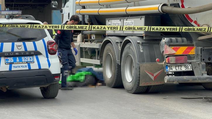 İzmir'de yolun karşısına geçerken kamyonun çarptığı yaya öldü