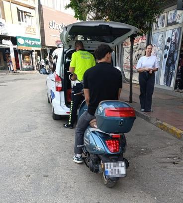 Edirne'de Motosiklet Sürücülerine 408 Bin Lira Ceza