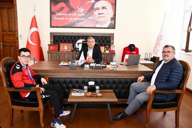 Silifkeli öğrenci, Avrupa şampiyonu oldu