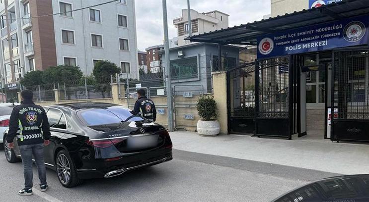 Sosyal medyada olay olmuştu! Bakan Yerlikaya duyurdu: Beşiktaş'taki aracın çakarı iptal edildi