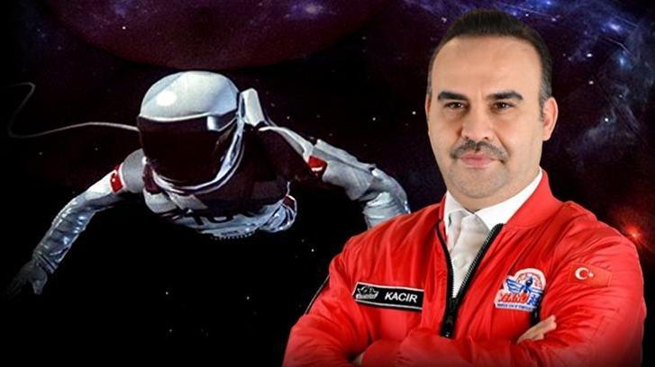 Bakan Kacır: Yerli ve milli uydularımız ile süper lige çıktık