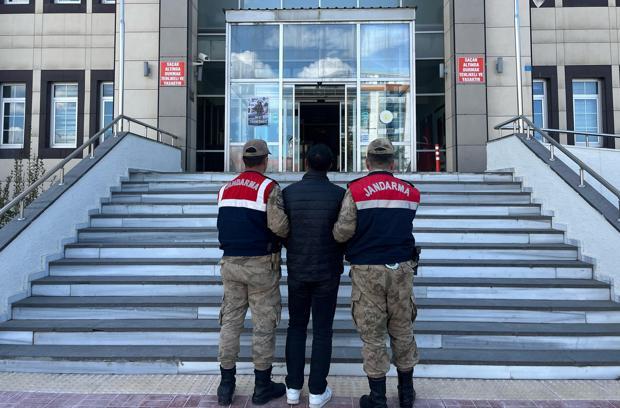 Bitlis'te 14 Yıl Hapis Cezası Aranan Firari Yakalandı