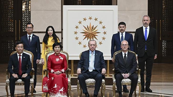 Cumhurbaşkanı Erdoğan, 5 ülkenin büyükelçisini kabul etti