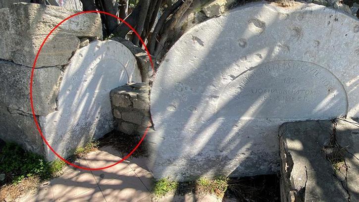 Duvarın içinden çıktı! 170 yıllık ‘hazine’ şaşkına çevirdi