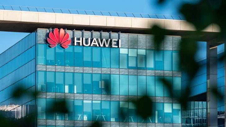 Windows ve macOS'e rakip geliyor! Huawei PC için HarmonOS'i duyurdu