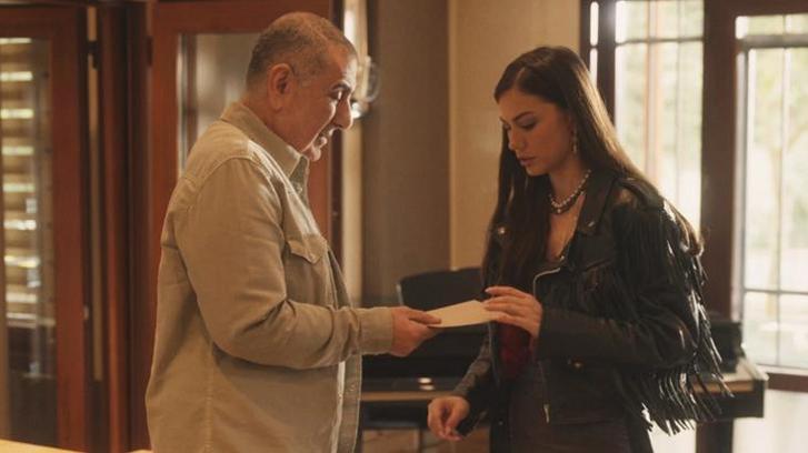 Bir 'Demet' vefa! Özdemir ve Özülkü aynı sahnede