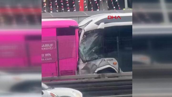 Son dakika: İstanbul'da iki metrobüs çarpıştı! Yaralılar var