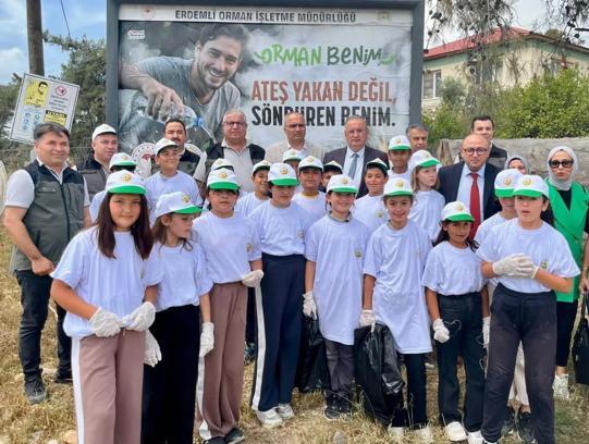 Öğrenciler, yangın riskine karşı çevre temizliği yaptı