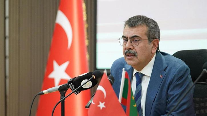 Bakan Tekin Moritanya'da: İki ülke arasında protokol imzalandı