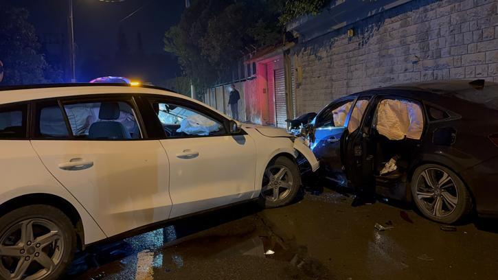 Kocaeli'nde Trafik Kazası: 6 Yaralı