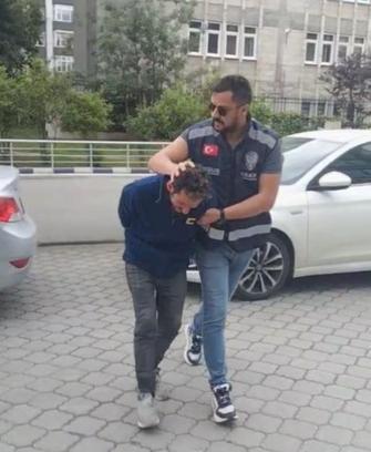 Atakum'da hırdavatçıdan 24 batarya çalındı