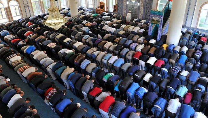 İl il bayram namazı saatleri 2025: İşte Diyanet takvimine göre namaz vakitleri