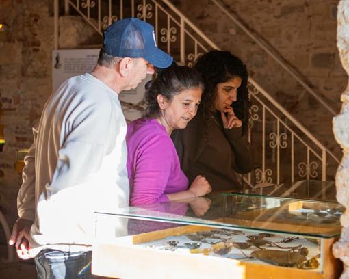 Kuşadası Deniz Ticaret Tarihi Müzesi'ne bayramda ziyaretçi akını