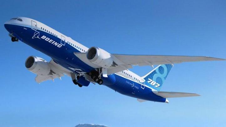 Hindistan'da düşen Boeing 787-8 Dreamliner yolcu uçağı hakkında neler biliyoruz?