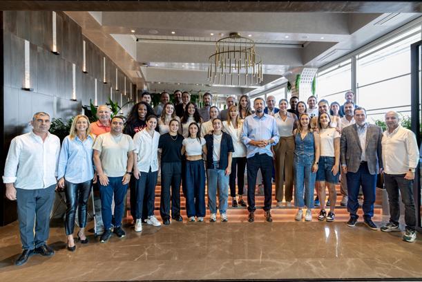 A Milli Kadın Basketbol Takımı'na uğurlama yemeği