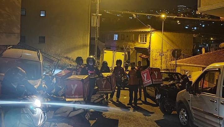 Tek adrese onlarca yemek siparişi verdi! Motokuryeler kapıya yığıldı