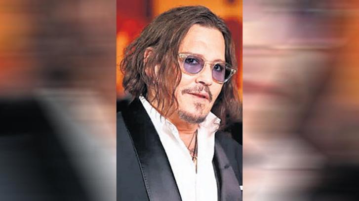 Johnny Depp çok dertli