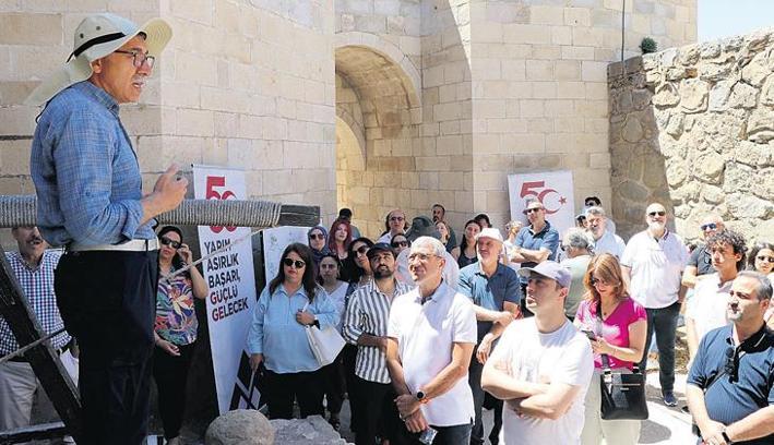 Üniversiteler sokağa indi, bilim toplumla buluştu