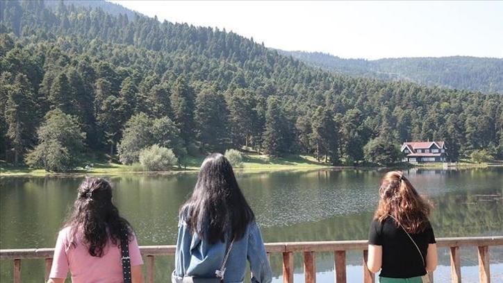 Seyahatsever 2025 başvurusu ne zaman? GSB Seyahatsever projesi KYK ücretsiz konaklama tarihleri ne zaman, yaş sınırı var mı?