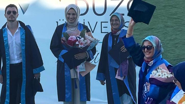 35 yıllık bir hayal! 53 yaşında üniversiteyi birincilikle bitirdi