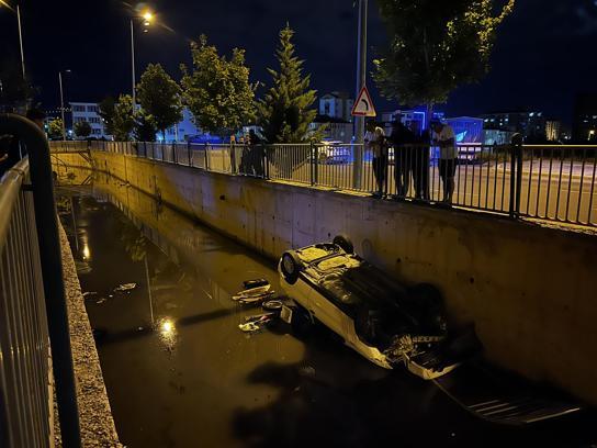 Kayseri'de otomobil, sulama kanalına uçtu: 1 yaralı