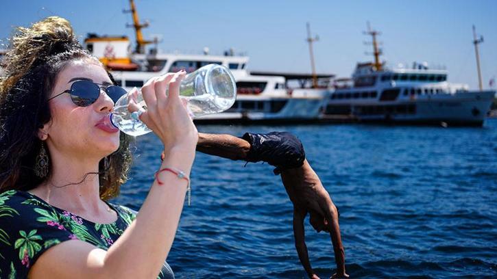 Termometreler çıldırdı! İstanbul'da sıcaklık 40 dereceyi aştı: İşte en sıcak ilçe...