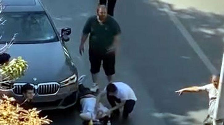 Amerika'dan getirdiği otomobil ile trafiğe çıktıktan 10 dakika sonra yayaya çarptı