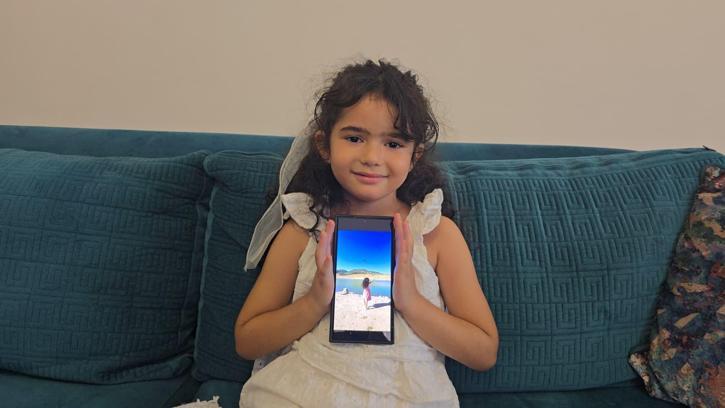 Sikorsky pilotu Hifa'ya el sallayınca sıcak görüntüler ortaya çıktı: Kızım mutluluktan havalara zıpladı