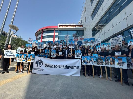 72 kişinin öldüğü İsias Otel’e ilişkin yargılanan kamu görevlileri yeniden hakim karşısında
