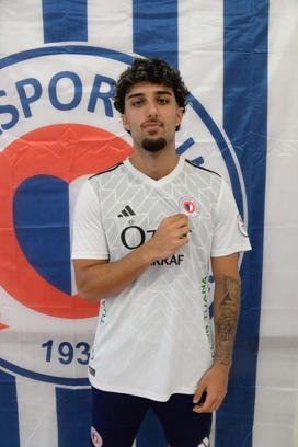 Fethiyespor Bera Ceken'i renklerine bağladı
