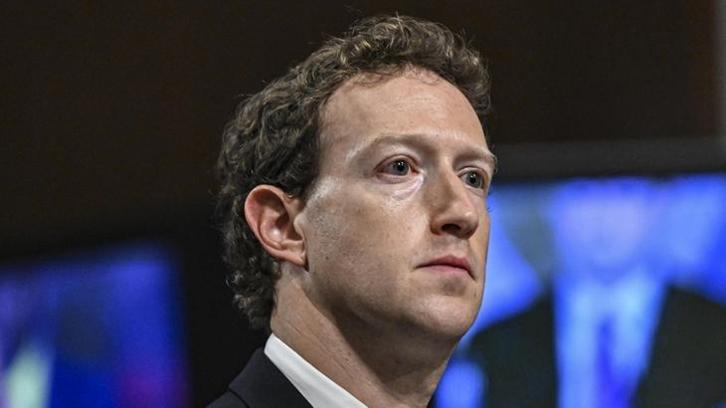Zuckerberg: “Gelecekte herkes giyilebilir teknolojilerle donatılacak”