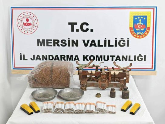 Mersin’de kaçak makaron operasyonu: 4 gözaltı