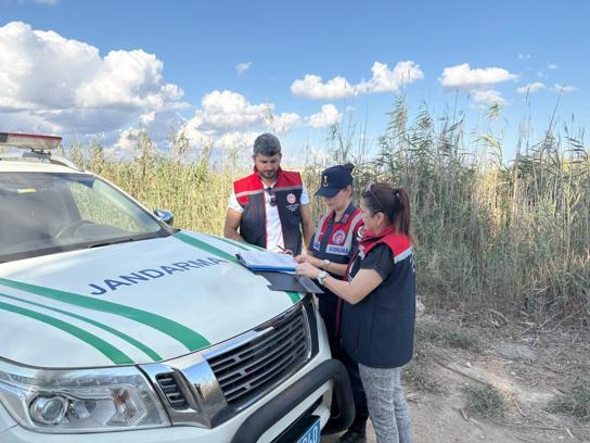 Göksu deltasında 'mavi yengeç' avlayan 2 şüpheli yakalandı