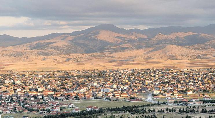 Bir türküdür Emirdağ bir masaldı Amorium