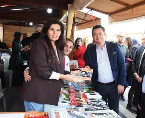Osmangazi 1'inci Kitap Fuarı başladı