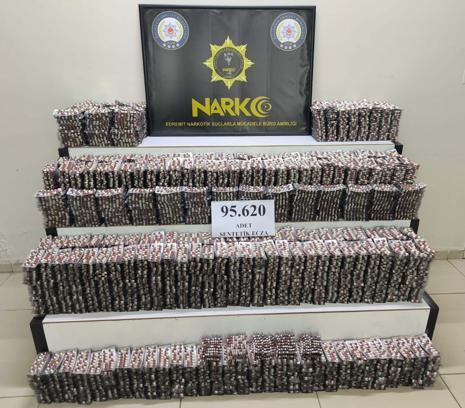 Balıkesir'de 95 bin sentetik hap ele geçirildi