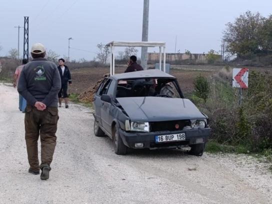 Bursa’da iki otomobil çarpıştı: 1 ölü, 2 yaralı