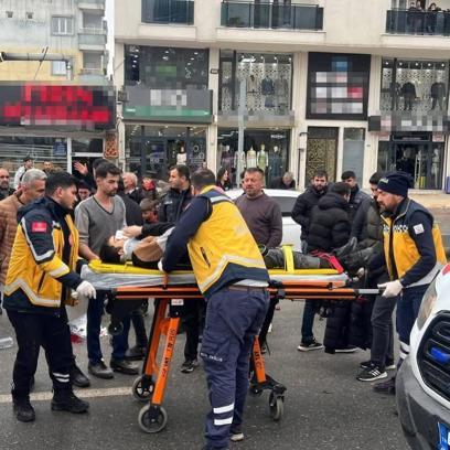 Midyat’ta motosiklet yayaya çarptı: 2 yaralı