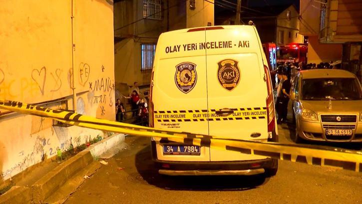 Eyüpsultan'da 3 katlı binada yangın: 2'si çocuk 4 yaralı