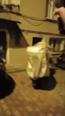 Kağıthane'de iş insanının kayınvalidesinin evine silahlı saldırıda yeni görüntüler; son anda kurtuldu