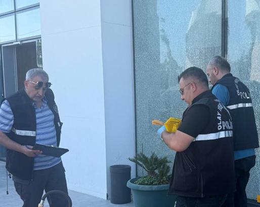 Antalya'da oto galeriye silahlı saldırıda 2 tutuklama, 1 ev hapsi
