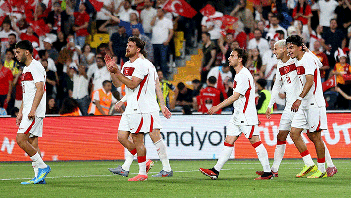 Galatasaray, milli yıldızı ikna etti! 35 milyon euroluk transfer