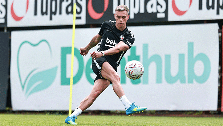 Beşiktaş'ta Leandro Trossard ilk antrenmanına çıktı!