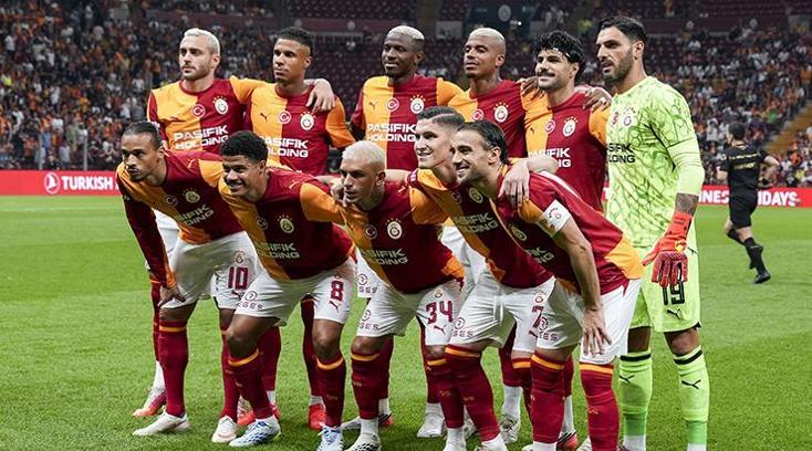 Galatasaray'da Okan Buruk'tan kadroda tek değişiklik